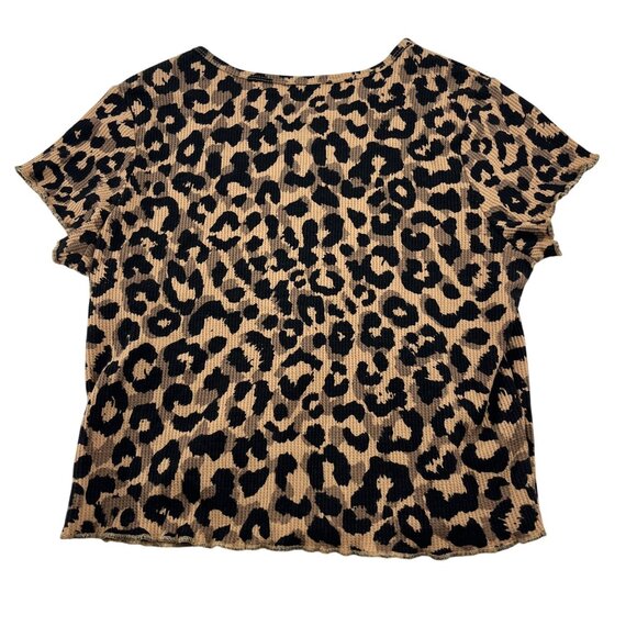 Awake Leopard Print Short Sleeve Top Large thermal - Picture 4 of 4